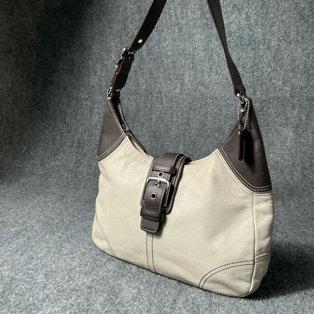 Coach Soho 2007 Buckle Hobo Bag Cream Brown Leather Shoulder Bag F11187